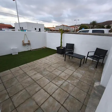 Glos Ter Apartment Tarajalejo