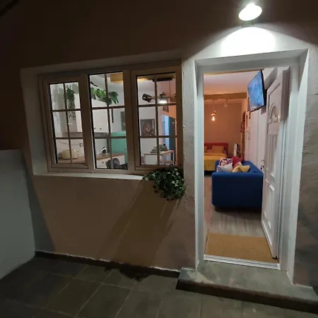 Glos Ter Apartment