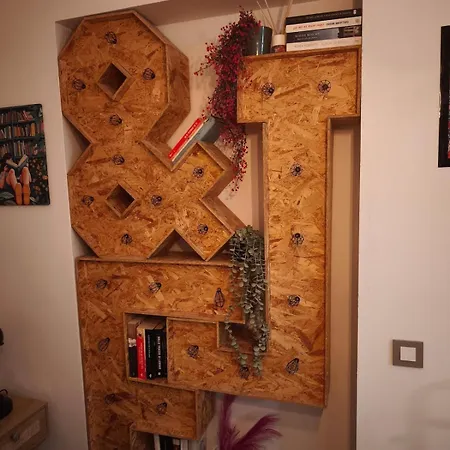 Glos Ter Apartment
